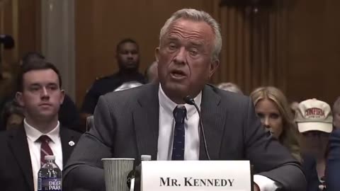 RFK Jr. Calls Out Senate Dems Who Rake in Big Pharma Cash