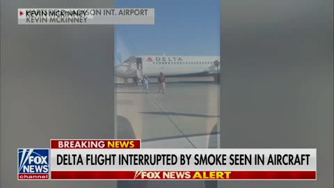 Packed Delta Passenger Jet Forced to Make Emergency Landing at LAX as Cabin Fills with Smoke