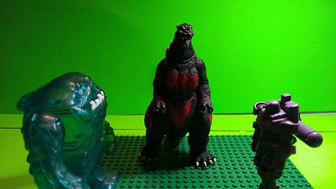 Burning Godzilla vs blue monster vs myzak4 stop motion animation