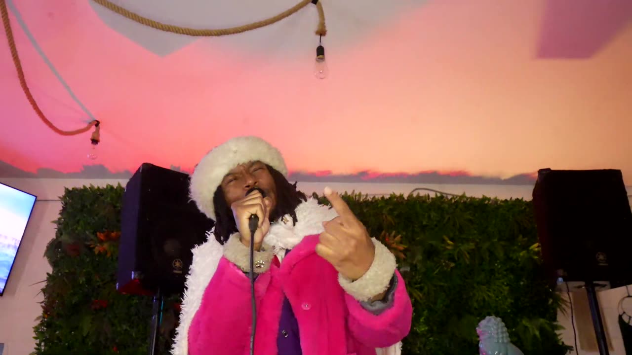 The Royal Vlog: “King Big Daddy Drip's Performance in Fort Myers Beach" (Intro + "Do Too Much")