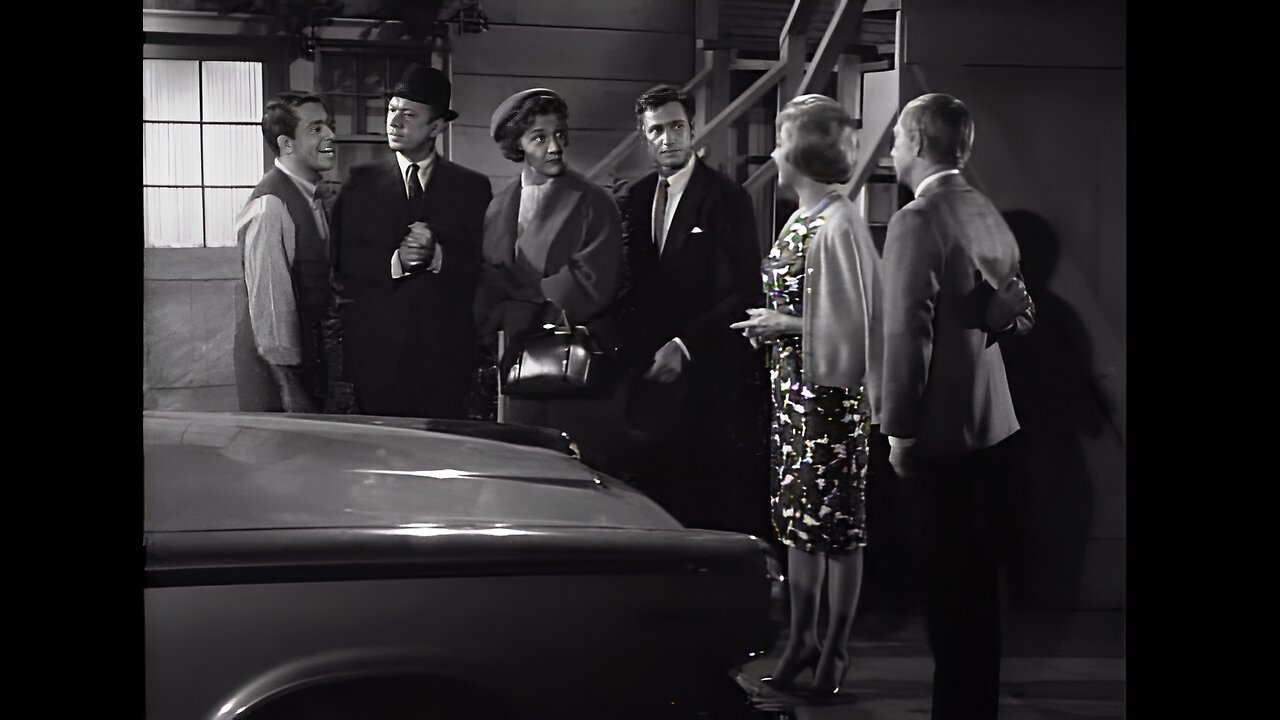 MY FAVORITE MARTIAN (S01-E26) - Martin and the Eternal Triangle (1964)