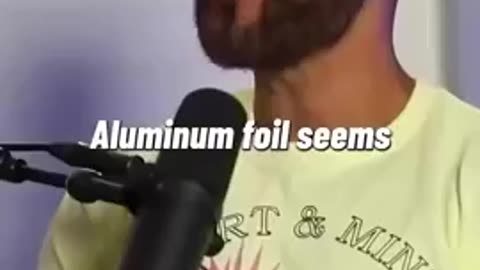 Using aluminum foil and aluminum cookware in the kitchen can have negative health risk