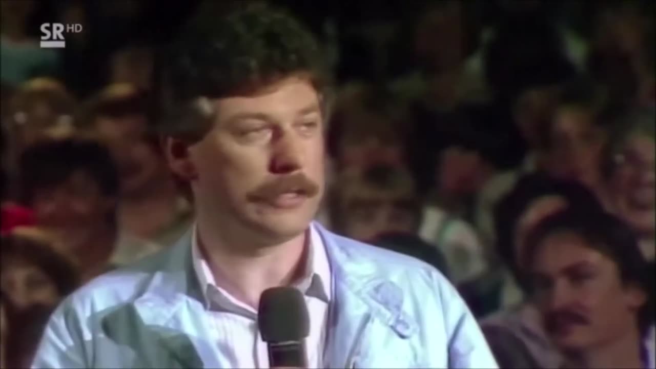 Gerd Dudenhöffer erzählt einen Witz als Zuschauer (1983)