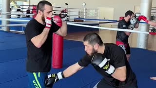 Islam Makhachev Practices Spinning Back Elbow