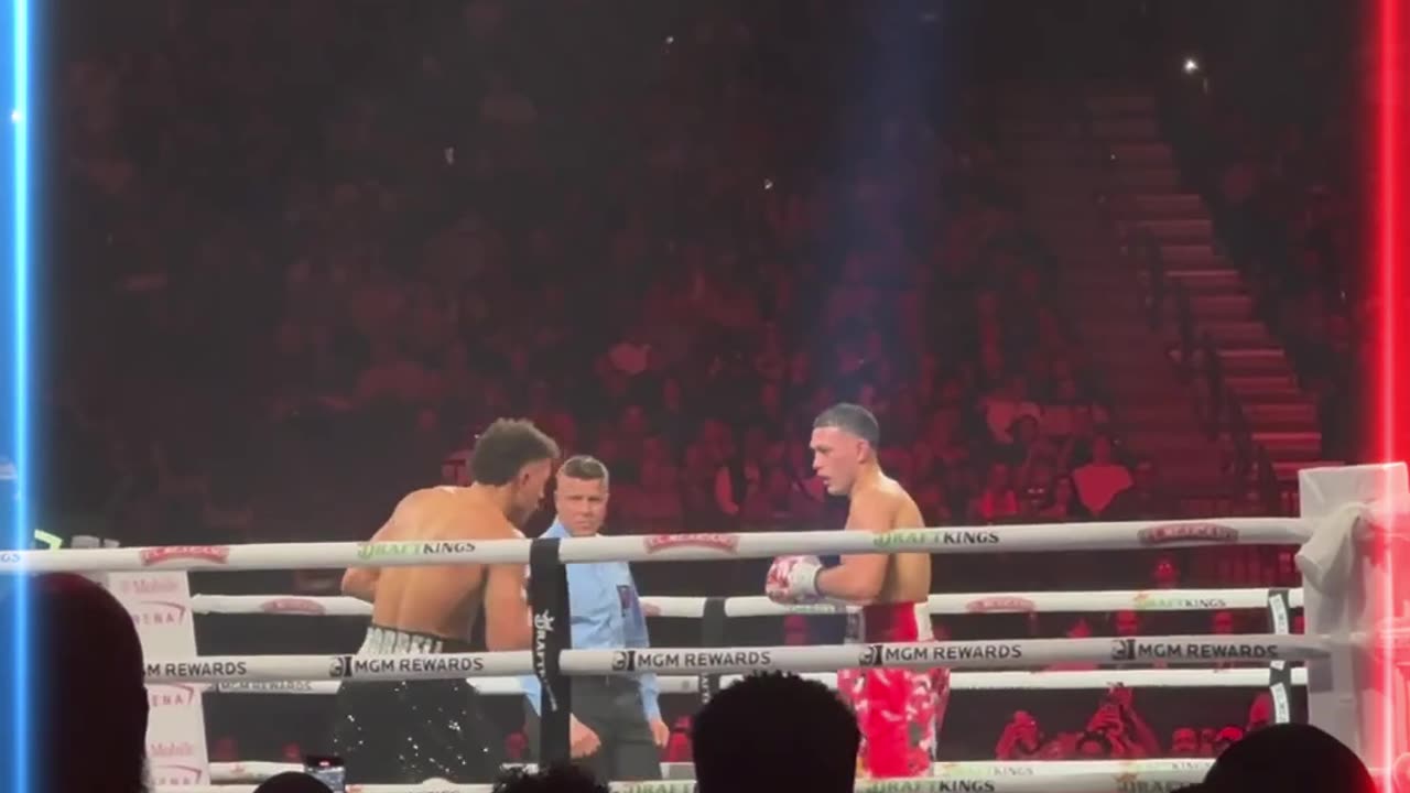 🥊 Benavidez vs Morrell ... THE WINNER IS ..... 🏆 #BOXING #benavidezmorrell #SHORTS #VIRAL