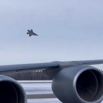 F-35 fighter jet crashes at Eielson Air Force Base in Alaska