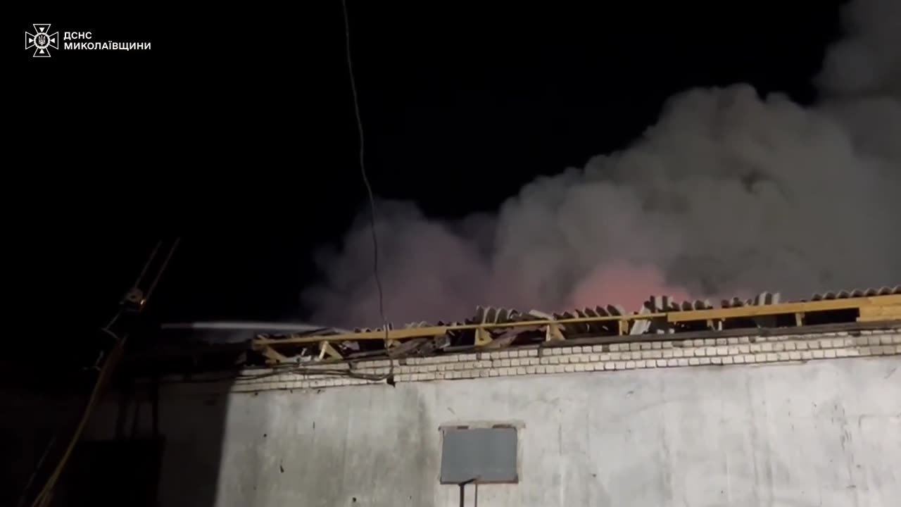 Russians attacked the Voznesensk community in the Mykolaiv region with strike drones at night