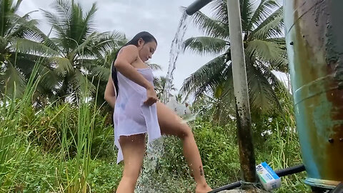 TAKING SHOWER IN TUBOD ( MOUNTAIN NATURAL WATER ) 💧