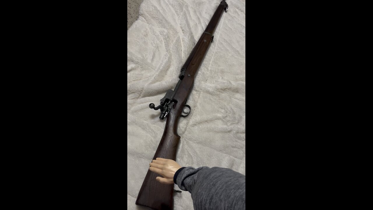 Sunday touch around 108: SPH touches its M1917 American Enfield 30-06. Manufactured in Sept 1918.
