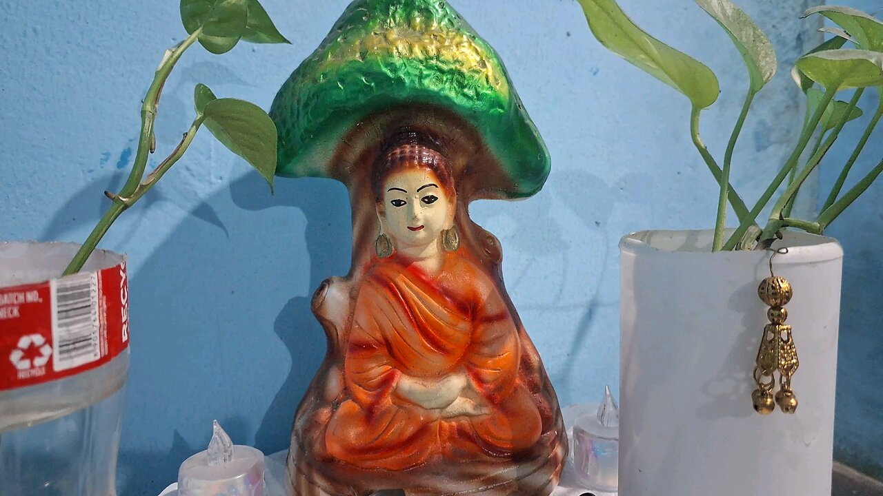 BUDDHA STATUE