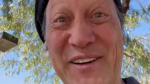 Rob Schneider Has a Short Message for Elon Musk