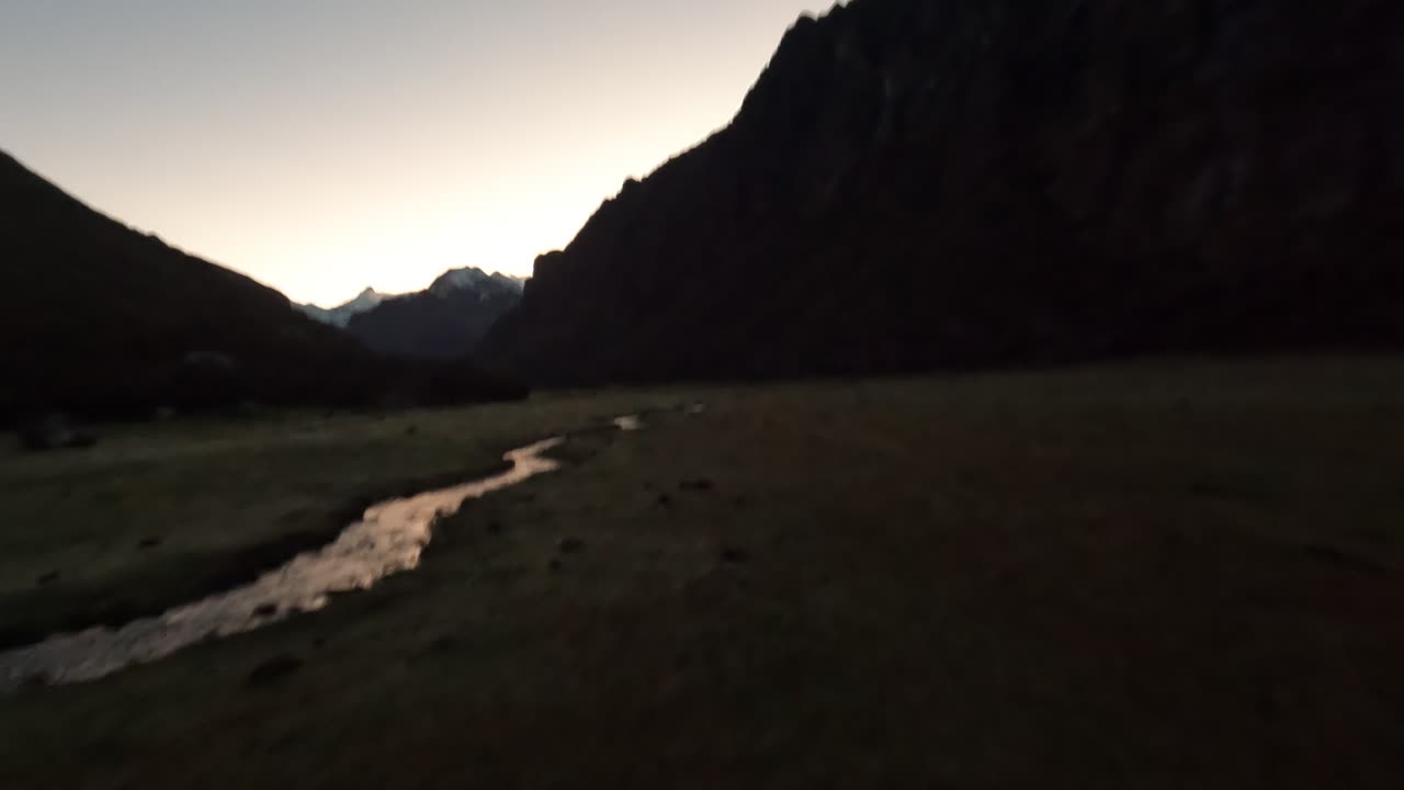 Sunrise in Quebrada Quillcayhuanca