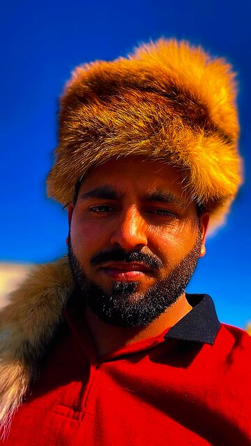 wolf's skin hats | various animals skin made hats | organic things at Friday Bazar in Riyadh