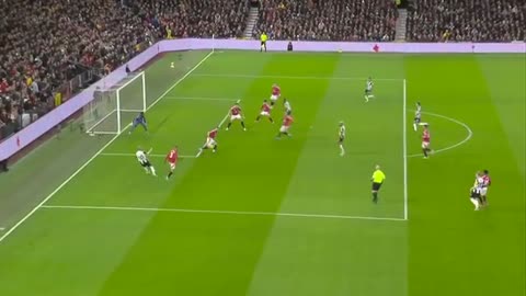 Manchester United 0 Newcastle United 2 | Premier League Highlights