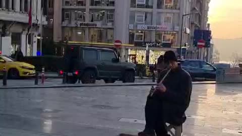 İstanbul street musician 🎶