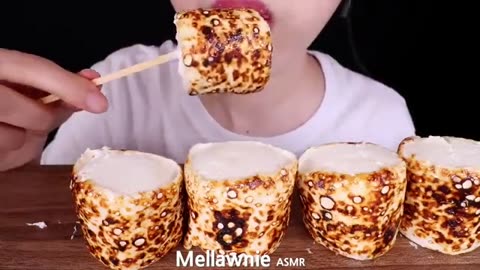 ASMR PEEL OFF ROASTED MARSHMALLOWS | COOKING & EATING SOUNDS MUKBANG