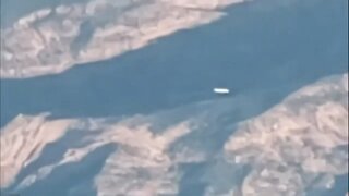 Pilot Films UFO over Utah