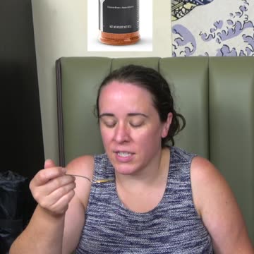 Pampered Chef makes Honey Sriracha Seasoning?!