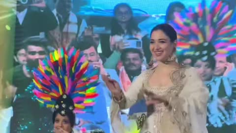 Tamanna Bhatia Live show 😍