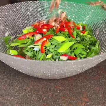 Salad 🥗 🍈Ingredients: