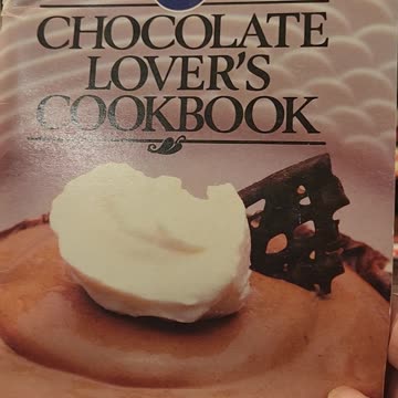 Vintage recipe for Sweetened Whipped Cream