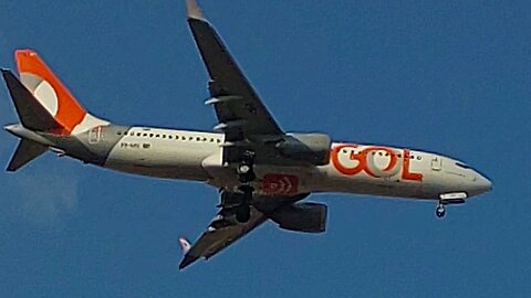 Boeing 737 MAX 8 PS-GRC coming from Guarulhos and Airbus A320NEO PR-XBH coming from São Paulo to Fortaleza