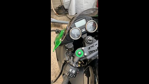 211023 Diablo cold start after cutting the mufflers off