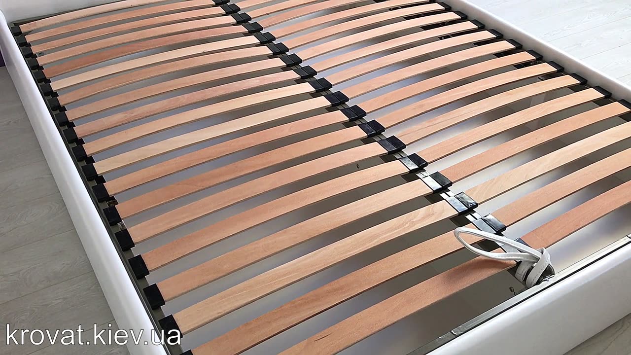 Двухместная кровать с подъемным механизмом на заказ