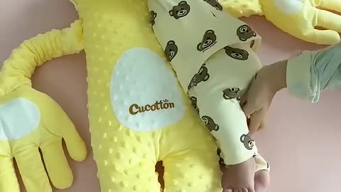 宝宝容易落地醒，总是要搂着睡，幸亏爸爸安排的这个哄睡玩偶，既能安抚又能哄睡，再也不用搂着睡，一个人也能轻松带娃#哄娃睡觉#哄娃神器#解放老母亲