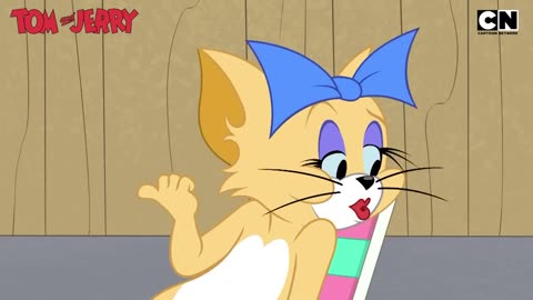 Funny Tom and Jerry_ Chasing Clues, Causing Chaos!