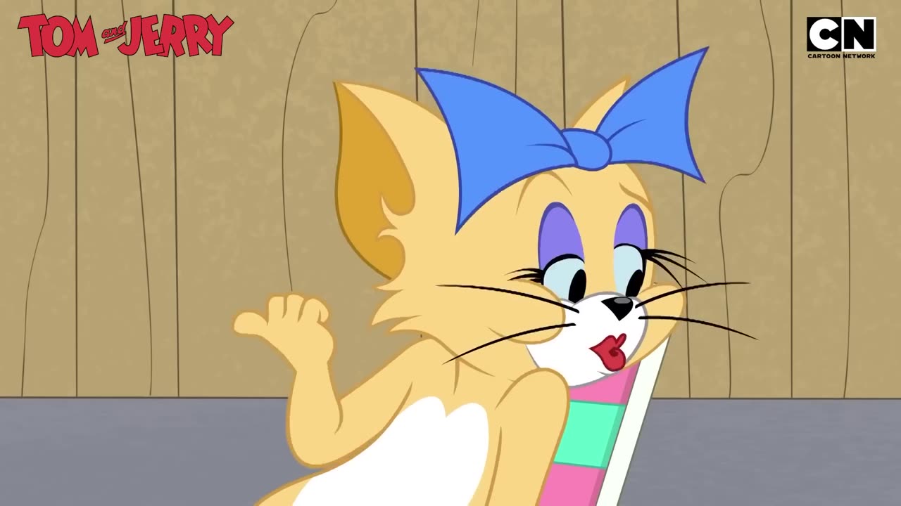 Funny Tom and Jerry_ Chasing Clues, Causing Chaos!