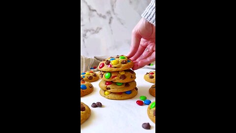 Soft & Chewy M&M Cookies