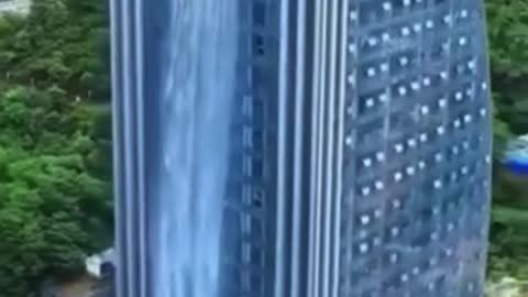 💋Artificial Waterfall from 360 Feet Building in China