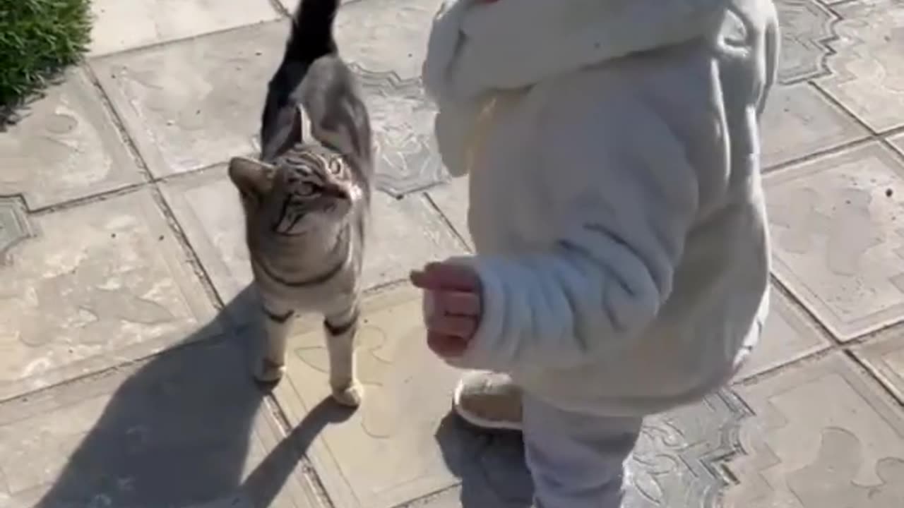 Come and give a kiss😍🥰😘