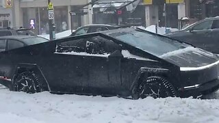 Trump Made Liberals Hate Electric Cars! Leftwing Anti-MAGA Bro Mocks Tesla Stuck In Snow