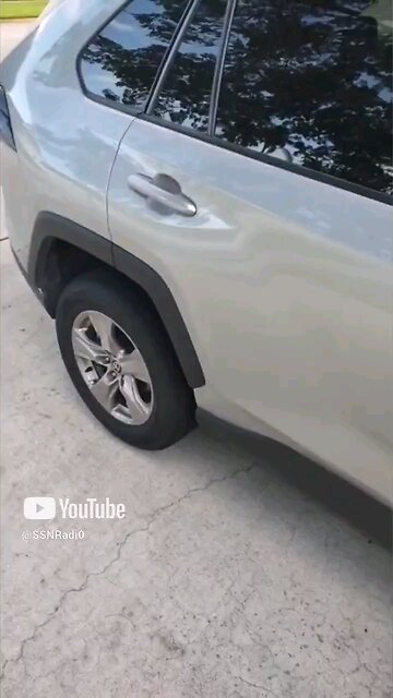 Robe With A Hole In The Back 👀👀