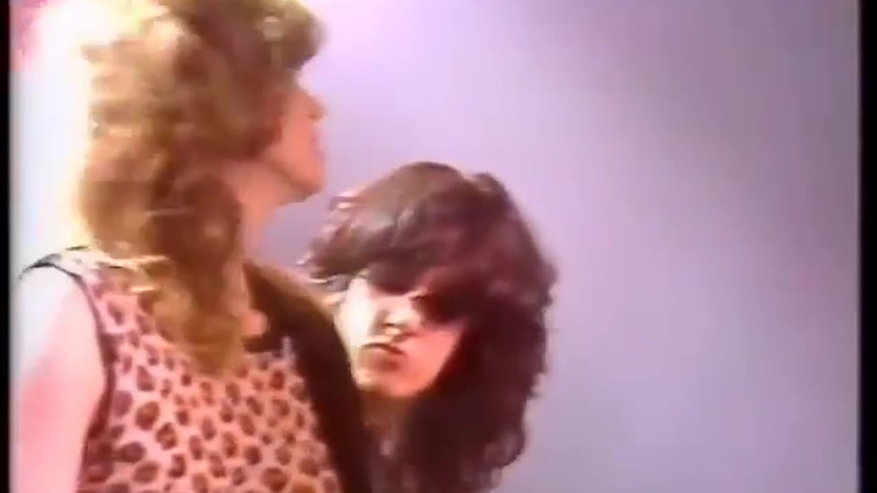 Girlschool - Race With The Devil
