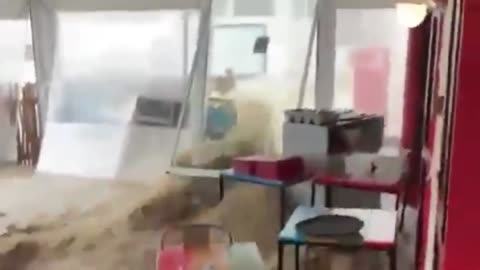 La nature est devenue folle ! Inondations terrifiantes à Telde, Espagne !