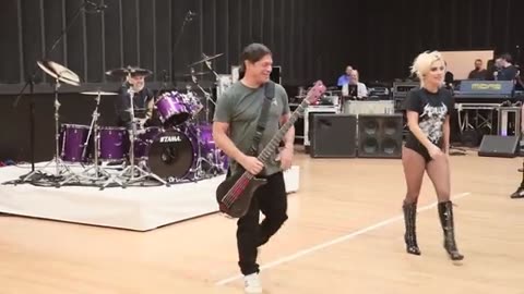 Metallica & Lady Gaga_ Pre-Grammy Rehearsal