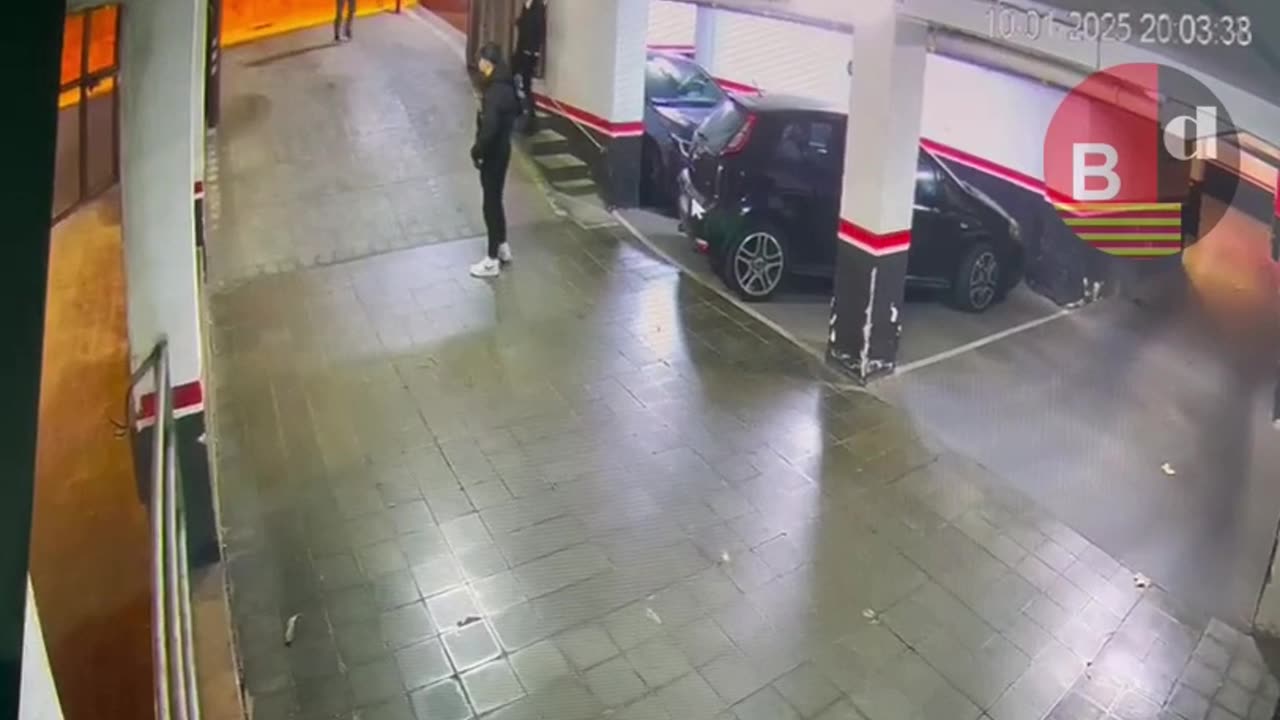 Asaltan a un hombre en un parking de Sarrià y le roban un reloj Rolex