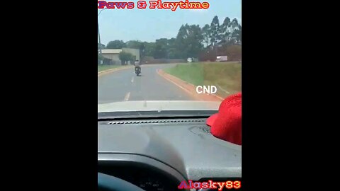 MAN IS MOTORCYCLE CRASHES WHEN HE LOSES CONTROL OF MOTORCYCLE