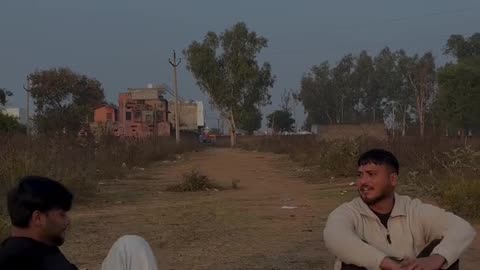 Aur bhai kya hall hai badiya hai bhai