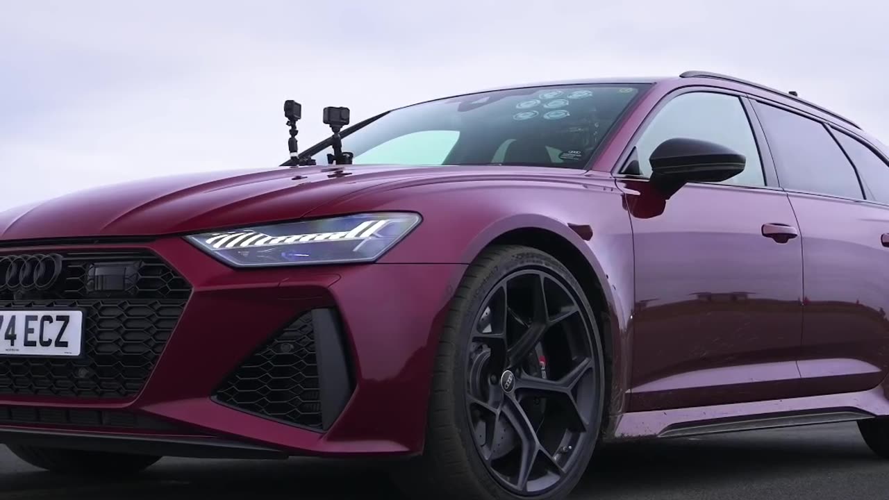 BMW M5 vs Audi RS6 vs Mercedes AMG GT: Drag Race Showdown