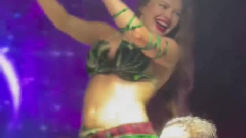 Dinna sexy hot girl best bellydance in the world 💋🫦👄👍