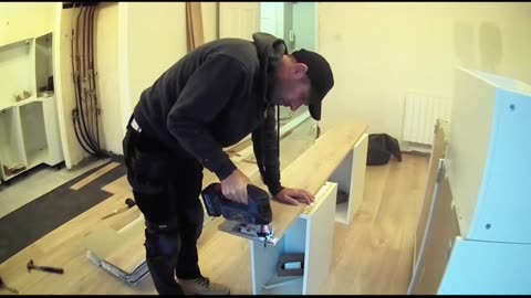 Cutting tool for laminate flooring, makes job so easy and very little dust