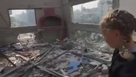 Beautiful Palestinian Child Returns Home with Her Father After It Was Destroyed By Israelis