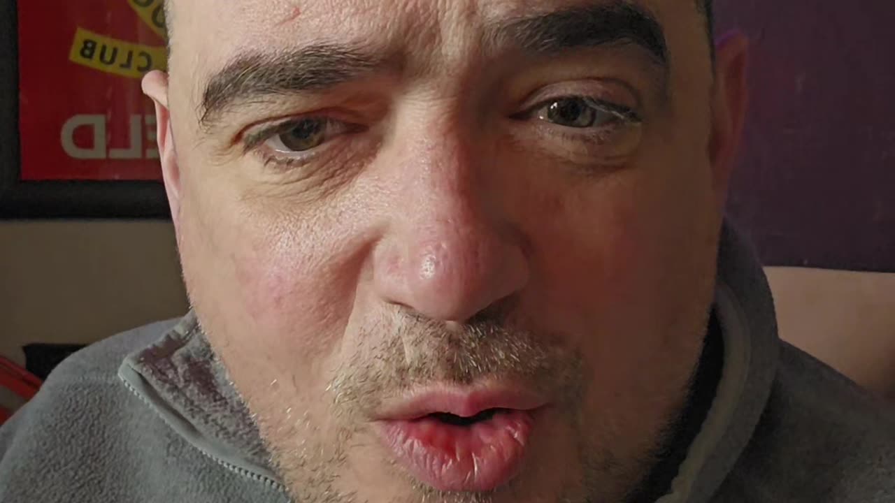 Bread ruined my life and now I hate it (Gluten Sensitivity)