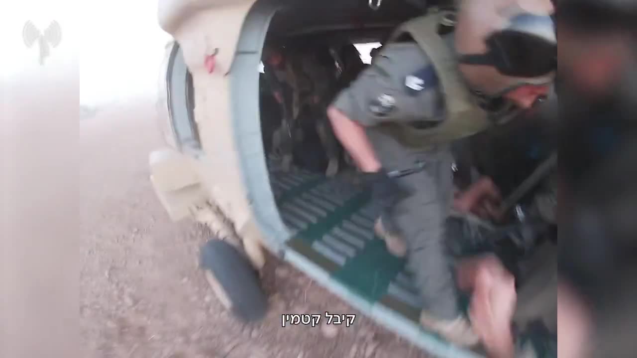 IDF Evacuates Merkava Tank Crew After RPG7 Hit