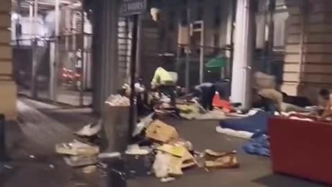 PARIS is third world.