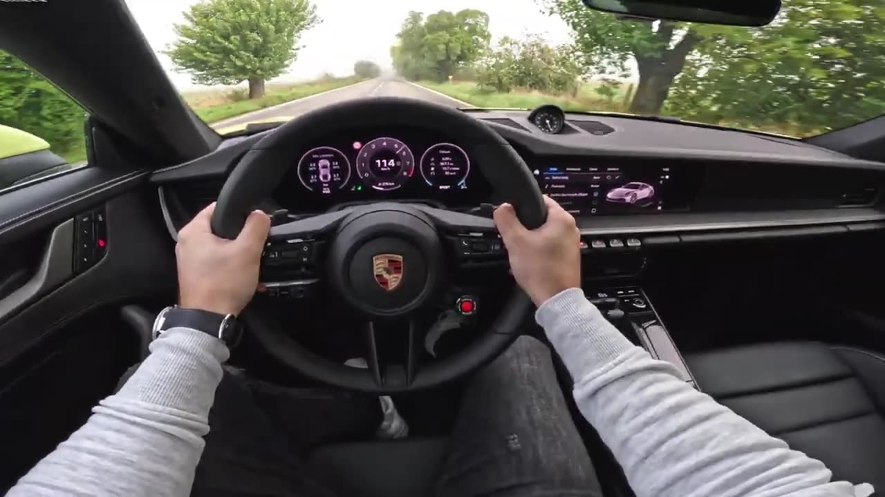 2025 Porsche 911 Carrera (992.2) Test Drive